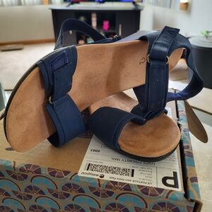 Vionic sandals nwot